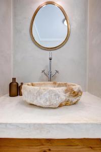 Casa Golden Bamboo, private patio & 100m from the river!