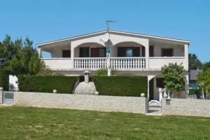 Apartment in Vir with sea view, terrace, air conditioning, WiFi 4593-1 - Lozice