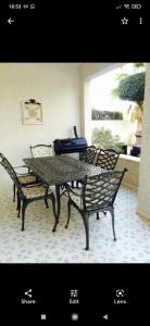 Estrella Del Mar Tranquil and spacious villa, convenient location 3-5 mins walk toamenities