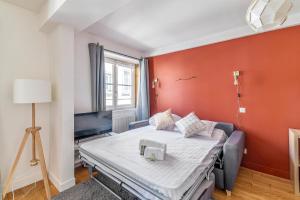 Appartements Nice studio in the heart of the Presqu'ile in Lyon - Welkeys : photos des chambres