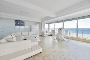 Sea View Penthouse Mamaia - 马马亚