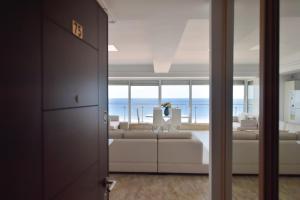 Sea View Penthouse Mamaia