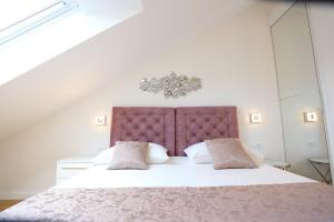 Split City View Apartment