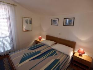 Apartment in Kožino with sea view, balcony, air conditioning, WiFi (4262-1)