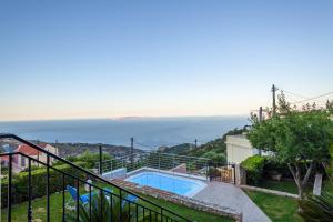 Panorama Traditional House With Private Pool