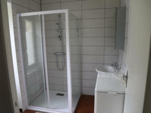 Maisons de vacances Gite Sasnieres, 3 pieces, 4 personnes - FR-1-491-53 : photos des chambres