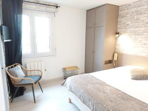 Hotels Logis Hotel Vannes Nord Le Clos Des Hortensias : photos des chambres