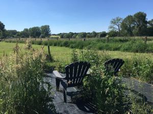 Beautiful holiday home in renovated farm 30 mins from Pairi Daiza