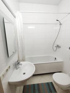 АРКАДИЯ ГАГАРИН НА ПЛАЗЕ АПАРТ