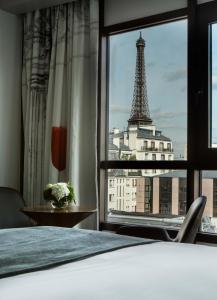 Hotels Le Parisis - Paris Tour Eiffel : photos des chambres