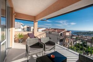 Rooftop Penthouse & Duplex Whirlpool