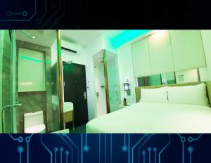 iOtel Luxury Kiosk Hotel