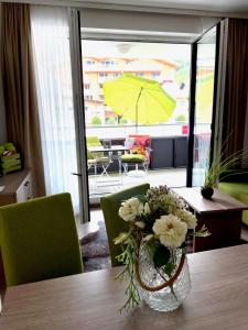 Two-Bedroom Apartment with Balcony room in Aparthotel Bergtraum