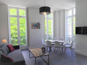 Appart'hotels ROYAL LUCHON : photos des chambres