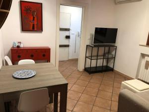 Valdonica, Bologna by Short Holidays