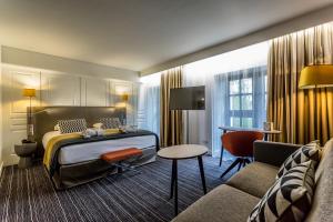 Hotels Hotel De Bourbon Grand Hotel Mercure Bourges : photos des chambres