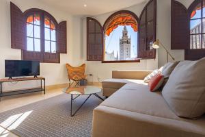 Alianza Giralda Sky view by Valcambre