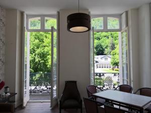 Appartements ROYAL LUCHON : photos des chambres