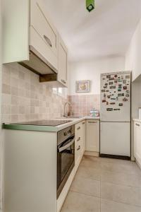 Corfu House of Art Suite - Anemomylos