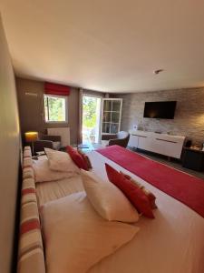Hotels Hotel Les Prateaux : photos des chambres