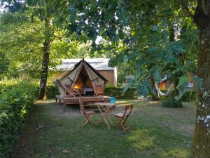 Campings Camping de la Foret Seasonova : photos des chambres