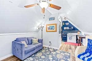 Apartment room in No Worries & No Regrets