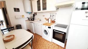 Maisons de vacances Charmante maison de ville avec jardin - 2 chambres - 5 pers : photos des chambres