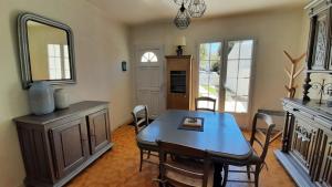 Maisons de vacances Charmante maison de ville avec jardin - 2 chambres - 5 pers : photos des chambres