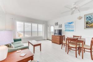 One-Bedroom Condo room in Palace Resort 2212