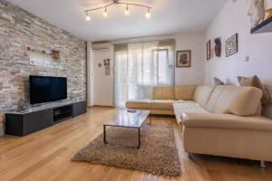 Apartments Kira Crikvenica