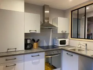 Appartement équipé au centre de Bletterans - Desnes