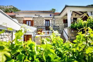 Holiday Home Škevini Dvori