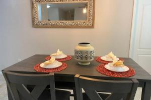 LUXURY and VINTAGE space to enjoy your vacation!!