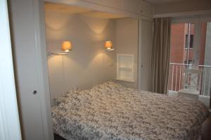 Seafront appartement on seawall of Knokke-Duinbergen