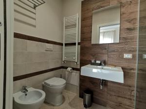 Doppelzimmer mit Balkon (2 Erwachsene + 1 Kind)