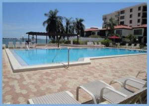 Bahia Cozy Poolside Unit - 4hvězdičkové hotely ve městě St Petersburg