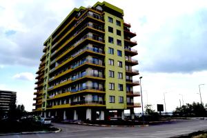 Summerland Sea & Lake