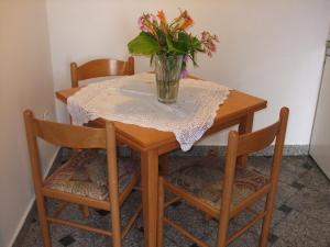 Apartment in Ika with sea view, terrace, air conditioning, WiFi (3699-2)