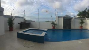 Penthouse, espectacular vista panorámica al mar