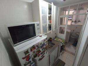 Cool and Cozy Apartment Copacabana