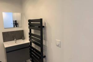 Appartements Studio « L’anthracite ». : Studio