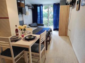 Calpe Miramar Studio 180m from Cala Calalga & 7 min from La Fossa Beach AC WiFi