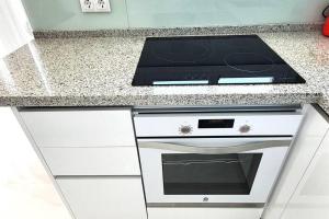 SKOL 521. Fantastic Studio on the Beachfront for Holiday Rental.