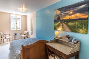 Garage, 2 chambres, balnéo, 2 SDB, 2WC, vue sur les monuments