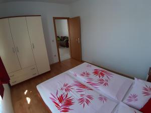 Apartments Mihael
