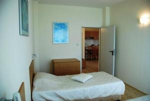 Coral Beach Apartment