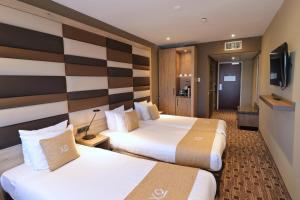 Standard Triple Room room in XO Hotels Blue Tower
