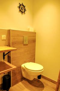 Appartements Coeur Panier - Charmant T2 entierement equipe : photos des chambres