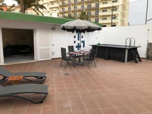 Fantastica vivienda en Playa de San Agustin con piscina