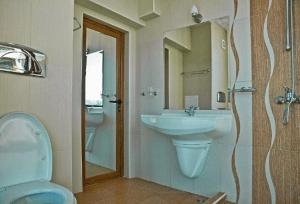 Quadruple Room room in Hotel Black Sea